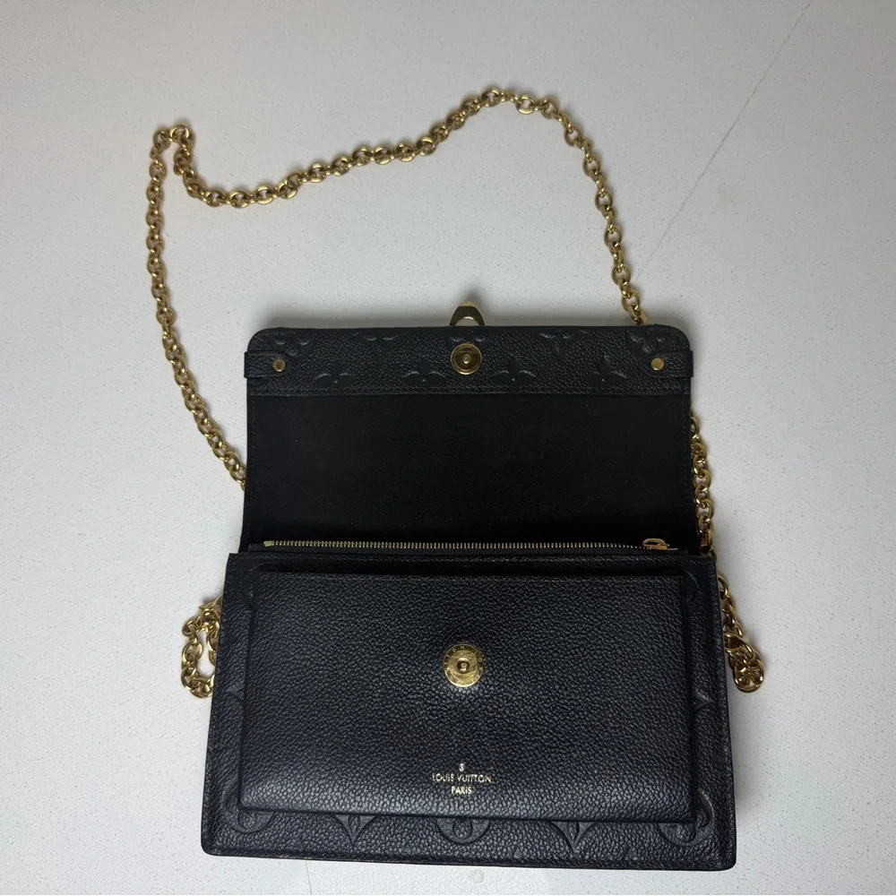 Louis Vuitton Vavin Chain Wallet - Picture 5 of 8
